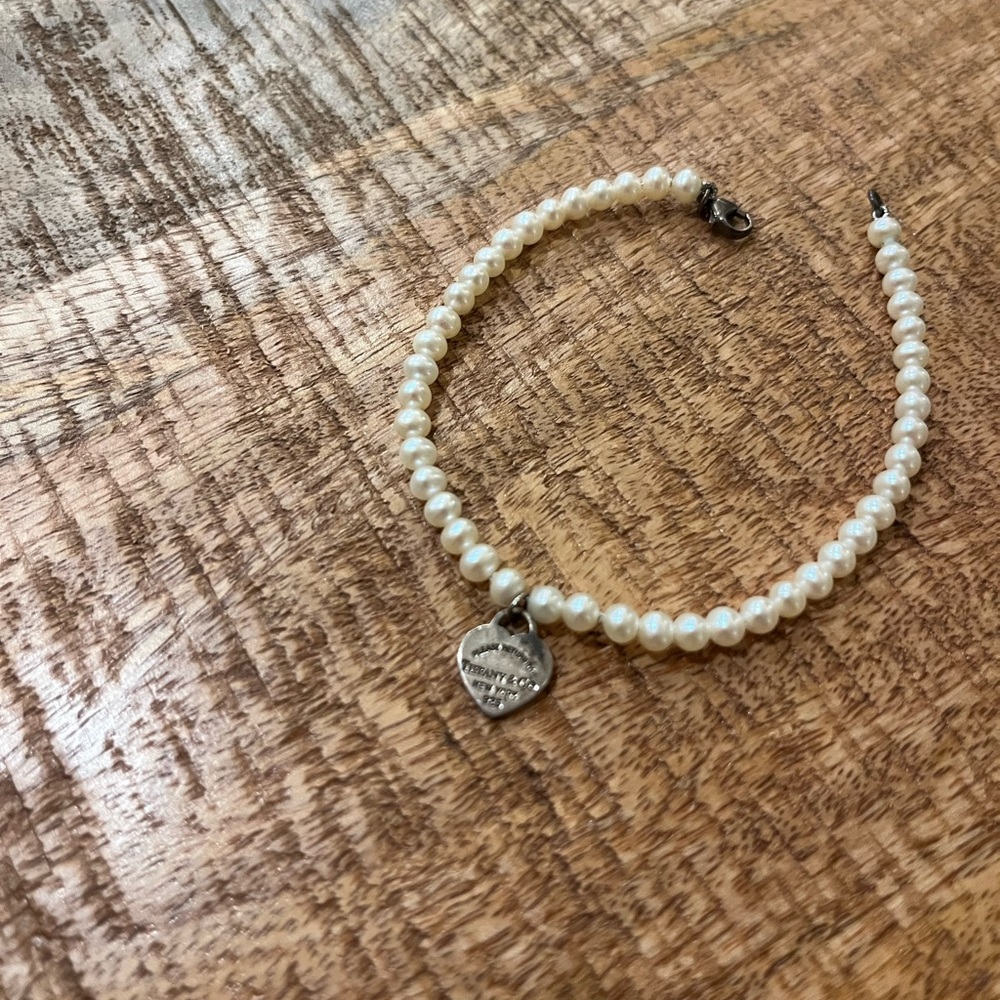 Authentic Return to Tiffany Pearl Bracelet Sterling Silver heart tag bracelet 7"